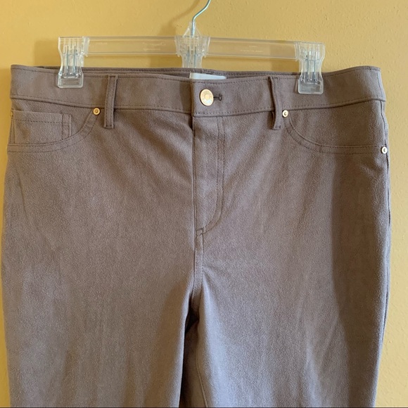 Chico’s Regular Faux-Suede Pants Knit Jeggings Pants Size 8. - Picture 3 of 13